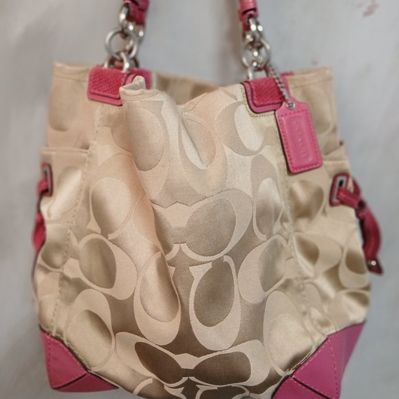 Coach Monogram Hobo - Picture 1 of 12